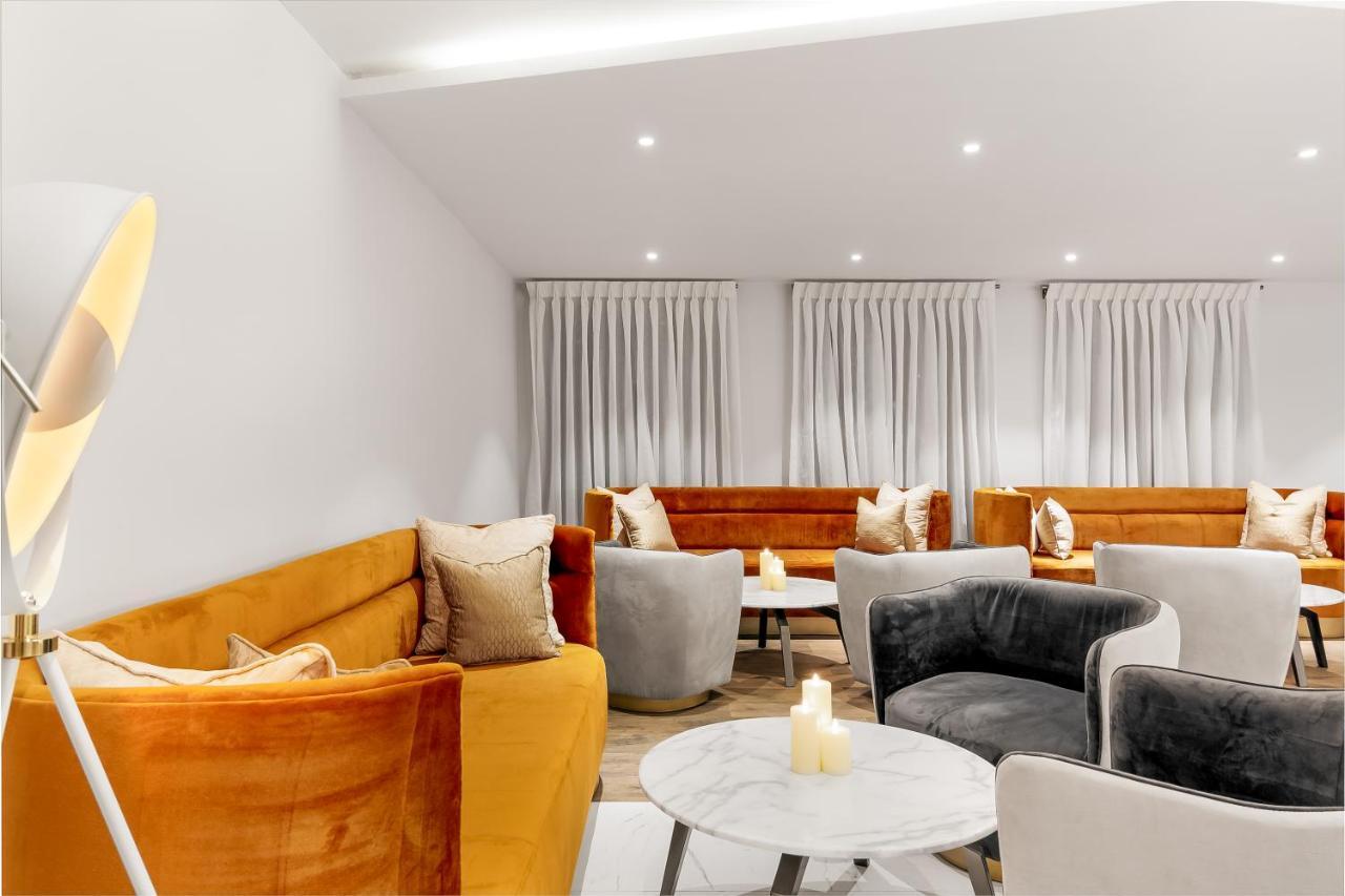Villa Monument Hotel Aliayabiagba Екстериор снимка